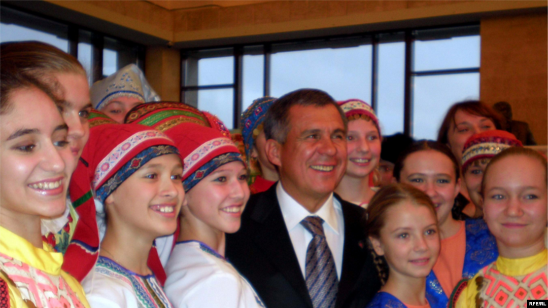 Рустам Минниханов на форуме "Молодые жители Татарстана", 19 ноября 2008 года.