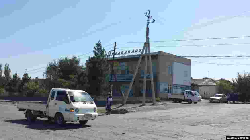 Сўғд вилояти Жаббор Расулов туманидаги Абдуғафур Саматов колхози&nbsp;