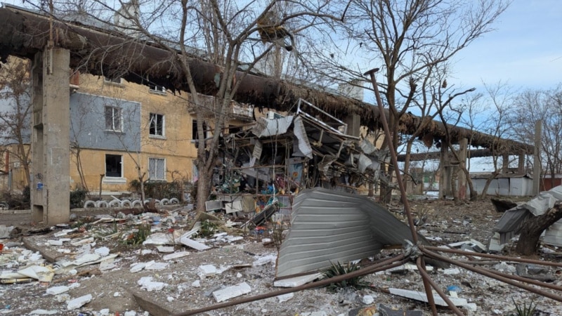 Moscow's Strikes On Ukraine Continue, As Kyiv Claims Attack On Russian Oil Pipeline