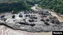 Наслідки руйнівної повені в Трішулі в окрузі Нувакот, Непал, 27 серпня 2026 року