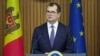 Prim-ministrul Vasile Tofan prezintă, la o conferință de presă, noua lege a salarizării, Chișinău, 19 august