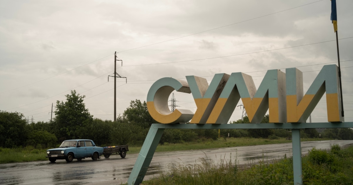 Поранення двох людей внаслідок російського удару по АЗС у Сумській області