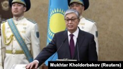 Kasym-Žomart Tokaýew Gazagystanyň täze prezidenti hökmünde kasam kabul etdi. Arhiw suraty.