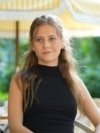 Ukrajinska pevačica vratila se u zemlju iz SAD da nastupa za ukrajinske vojnike blizu linije fronta