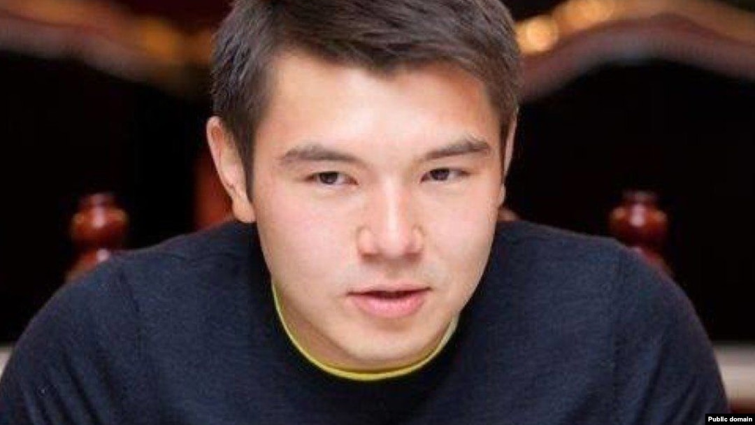 Үлкен мүшесінің HD эротикалық бейнесін қараңыз