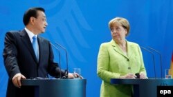 Kineski premijer Li Kečijang i nemačka kancelarka Angela Merkel. 