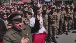 Yerevanda aksiyaçılara hərbçilərin də qoşulması barədə məlumatlar var