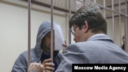 Грыгорыф Пірумаў у судзе.