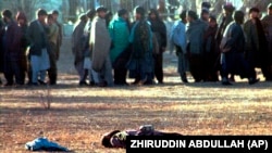 طالبان حکم اعدام را در یکی از استدیوم های ورزشی تطبیق کردند
