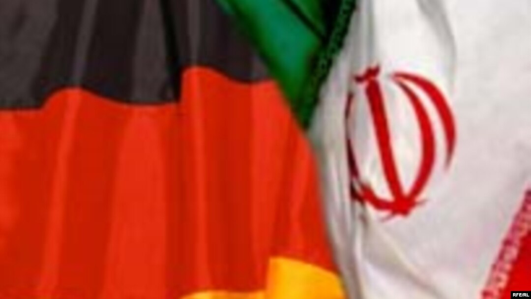 خبرگزاری آلمان گفت: مظنونین، اعضای سپاه قدس سپاه پاسداران هستند، اما دادستانی آلمان از تایید این گزارش‌ها خودداری کرد