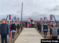 Открытие "аллеи памяти" в забайкальском Татаурово, октябрь 2025 год