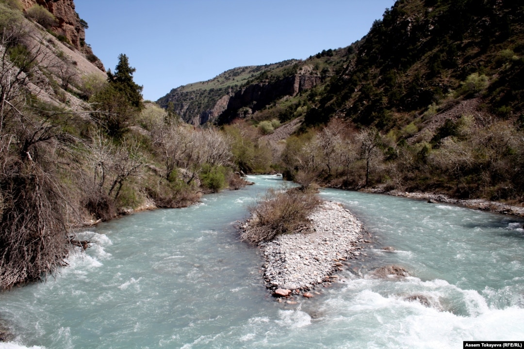 Орыс әуесқой сюжеттік порно онлайн