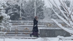 Diňle: Daşoguzda ýagan güýçli gar hereketi çäklendirdi, ilatyň gaz we elektrik üpjünçiligi kesildi