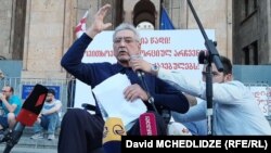 К собравшимся обратился режиссер Георгий Шенгелая