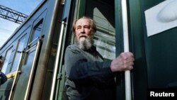 Rusiya - Soljenitsın qayıtdı, 1994