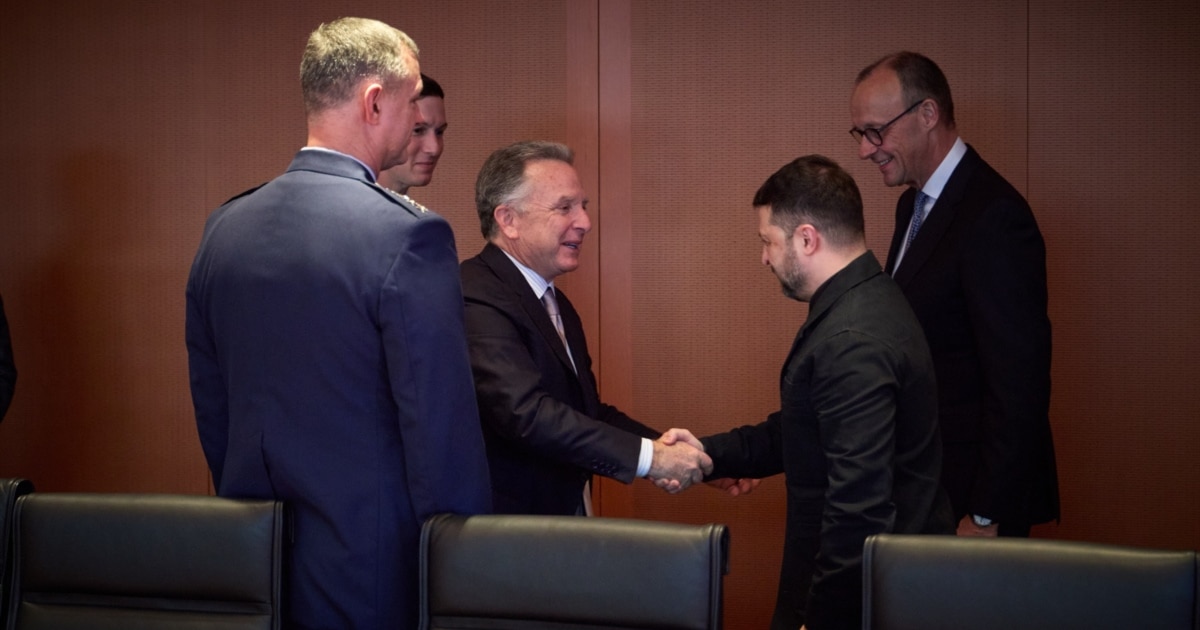 ბერლინში გაიმართა ზელენსკისა და ტრამპის წარმომადგენლების შეხვედრა