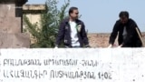 Պաշտոնանկություն կլինի՞. քաղաքապետը չի շտապում գնահատել ակտիվիստին ծեծած իր ենթակայի վարքը
