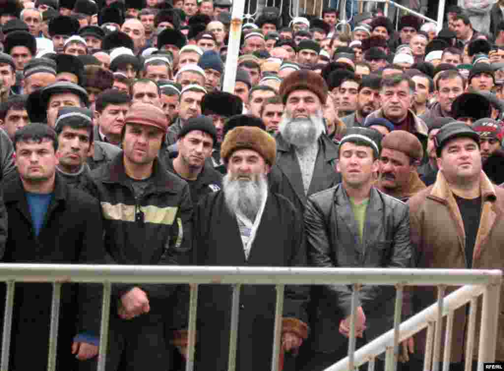 Дар маросими ташйеъи ҷаноза