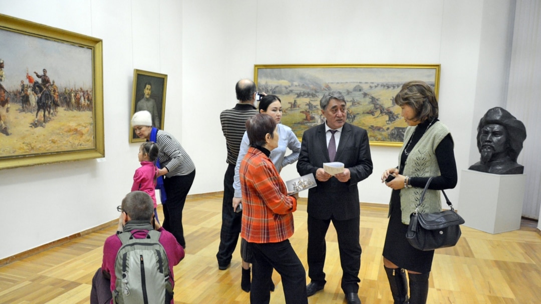 Мулат әйелмен анальды секс