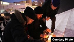 Finland - Picket in support of Belarusian prisoners, 27Dec2010