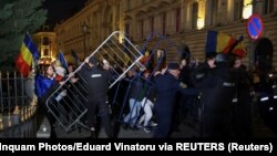 Sukob pritalica krajnje desnog rumunskog političara Kalina Đorđeskua i policije, Bukurešt, 9. mart 2025.