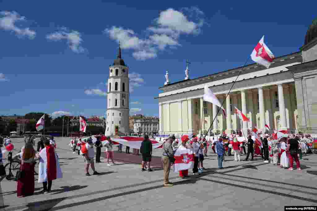 Катэдральная плошча ў Вільні
