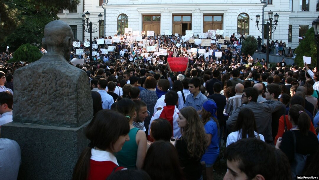 Georgians rally to protest prison abuse in Tbilisi on September 24