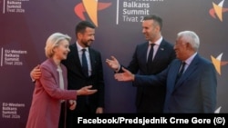 Predsednik Crne Gore Jakov Milatović i premijer Milojko Spajić sa predsednicom Evropske komisije Ursulom fon der Lajen na otvaranju samita EU-Zapadni Balkan u Tivtu, 04.06.2026. 