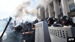 Сутички під Радою, 31 серпня 2015 року 
