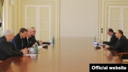 Ильхам Алиев встречается с сопредседателями, Баку, 14 апреля 2011