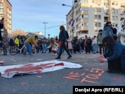 Aksioni "Bulevardi i gjurmëve të gjakut" në Novi Sad për shkak të shembjes së strehës së betonit të Stacionit Hekurudhor në këtë qytet, ku humbën jetën 15 persona dhe u plagosën rëndë dy të tjerë, 24 nëntor 2024.