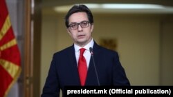 Presidenti i Maqedonisë së Veriut, Stevo Pendarovski ka vendosur që të mos e vazhdojë gjendjen e jashtëzakonshme. 