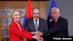 Belgium - Armenian Prime Minister Nikol Pashinian, European Council President Antonio Costa, and European Commission President Ursula von der Leyen meet in Brussels, July 14, 2025.