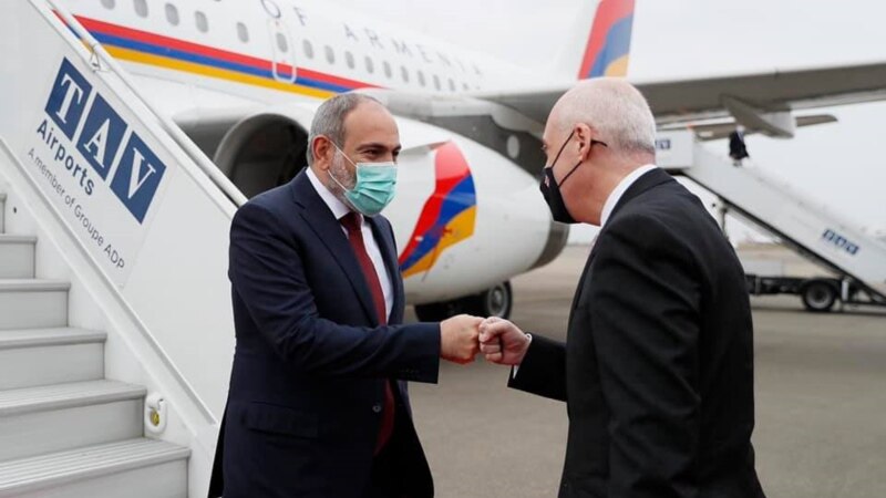 Премьер-министр Армении Никол Пашинян прибыл в Тбилиси