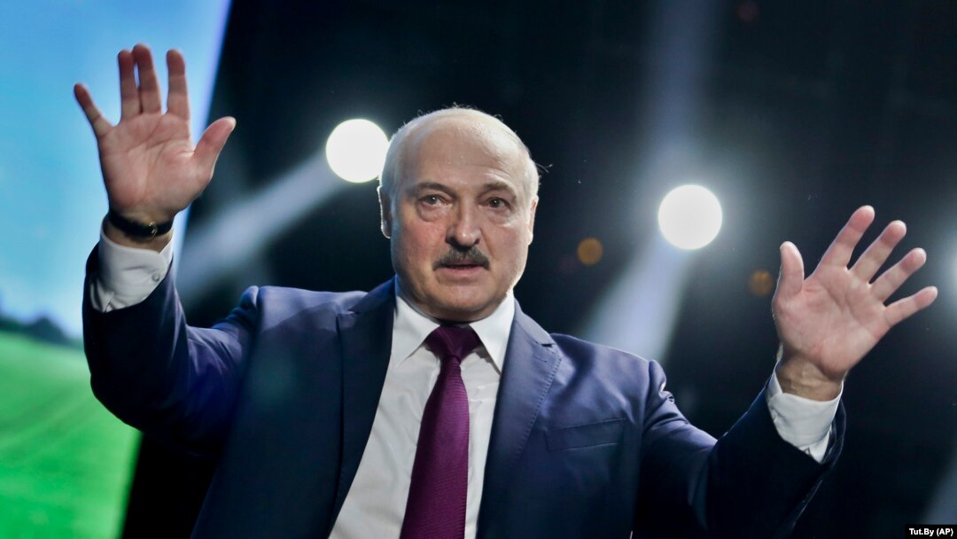 Alexandr Lukașenko, adresându-se participantelor la un forum al femeilor din Minsk, din septembrie 2020