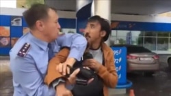 Белсенді Біләловті полиция ұстамақ болған сәт