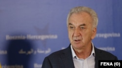 Predsjednik Srpske demokratske stranke (SDS) Mirko Šarović, Sarajevo, 20. septembar 2021. 