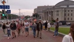 Минск: Човеки ланец во поддршка на опозиционер