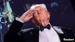 Трамп на мероприятии до инцидента