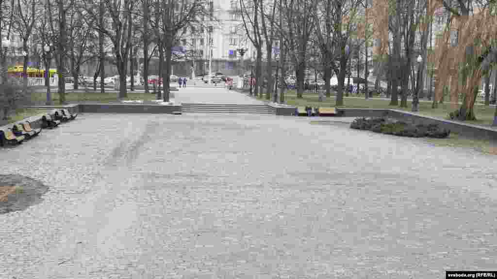 Belarus — Freedom day, photo now and then