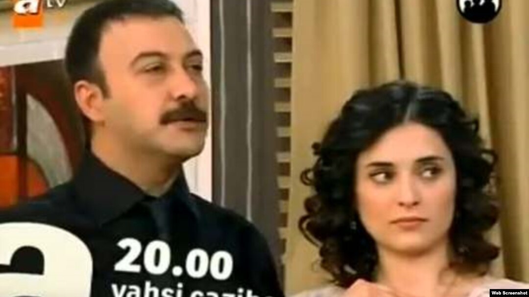 Azerbaijan -- A screen shot from TV comedy "Yahshi Jazibe", 01Sep2011