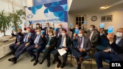 Членовете на ДПС преизбраха Мустафа Карадайъ за председател на партията