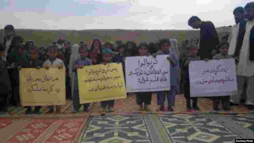 Pakistan: Children at Afghan Refugees Camp in Saranan, Balochistan