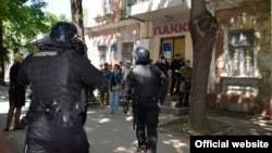 Поліція біля місця бійки в Миколаєві