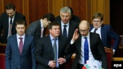 У грудні 2014 року парламент підтримав програму дій Кабінету міністрів 