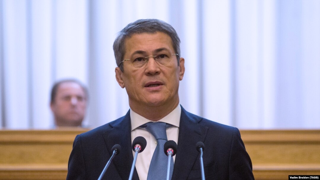 Радий Хабиров