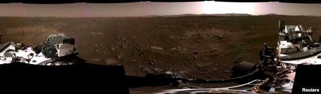 عکس پانورما از سطح سیارهٔ بهرام (مریخ)، ۲۰ فوریه ۲۰۲۱