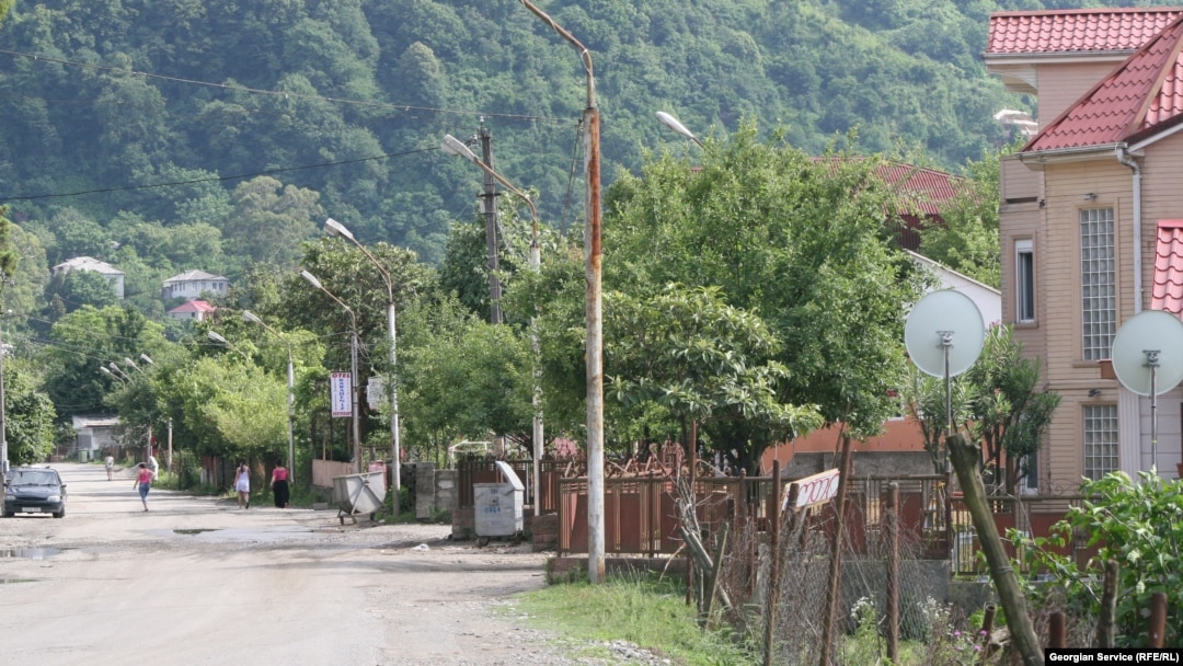 Katta yoldan kelgan fohisha