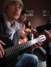 تصویر آرشیف: چند تن از هنرمندان جوان موسیقی افغانستان 