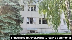 Кільксть поранених зрештою зросла до 21 людини, з них п’ятеро чоловіків 22, 33, 54, 58 і 59 років були у важкому стані